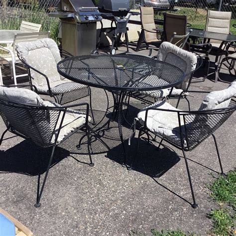 all phoenix. . Craigslist patio table and chairs near me